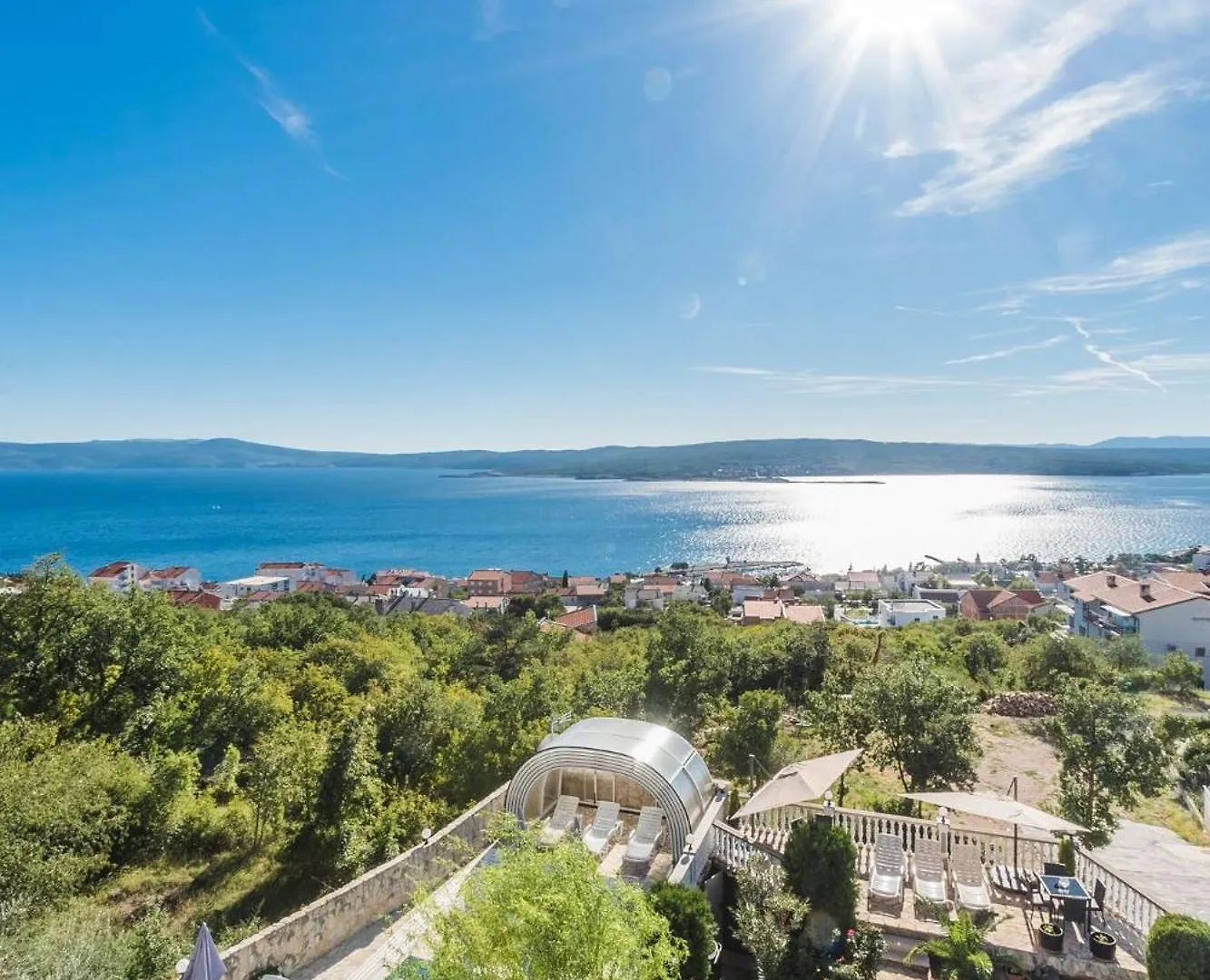 Tolle Wohnung Mit Terrasse Und Meerblick Crikvenica Croatia